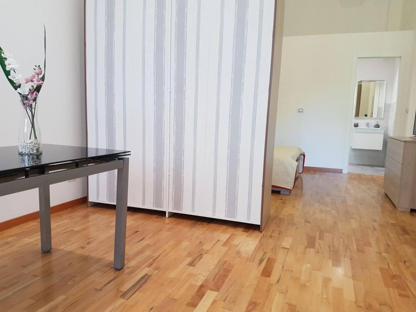 Domus Irnerio I Tassa Di Soggiorno Inclusa Nel Prezzo I Bologna Bagian luar foto